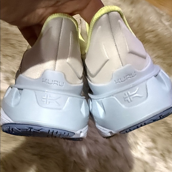 FLEX Via Men KURU Sneakers